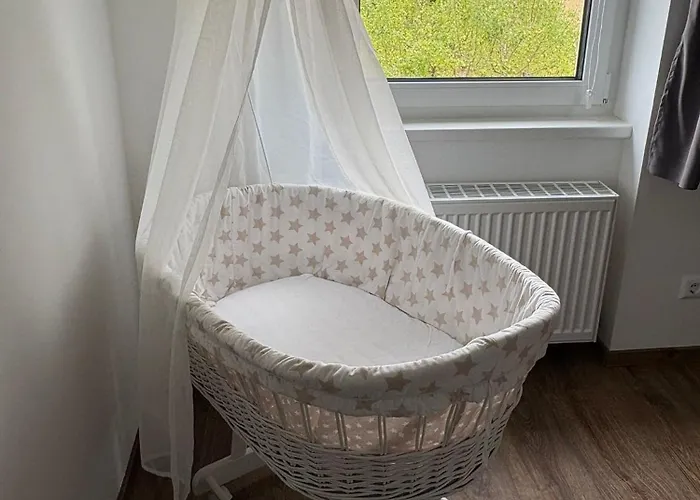 Einfamilienhaus In Ruhiger Lage בית נופש *